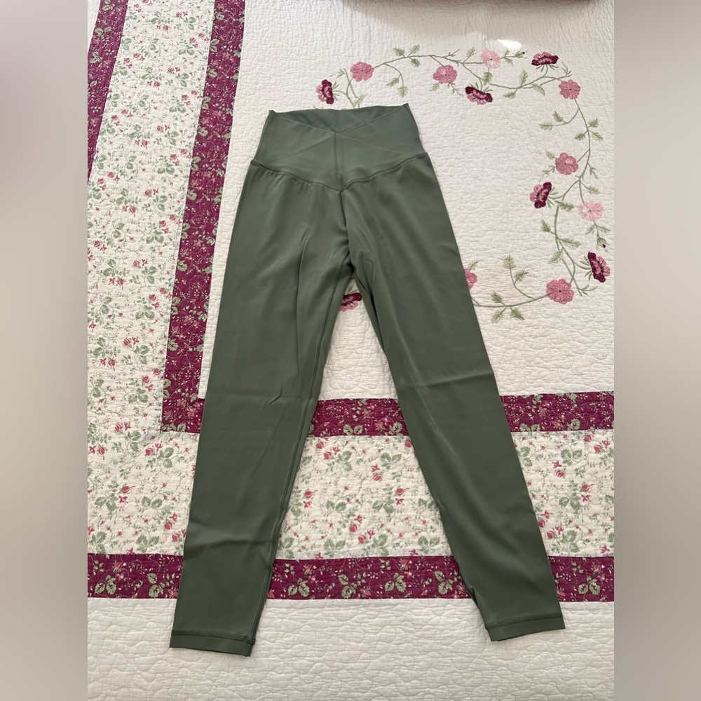 Aerie Offline crossover leggings